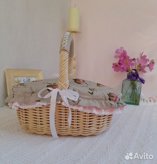 Корзина плетеная с чехлом