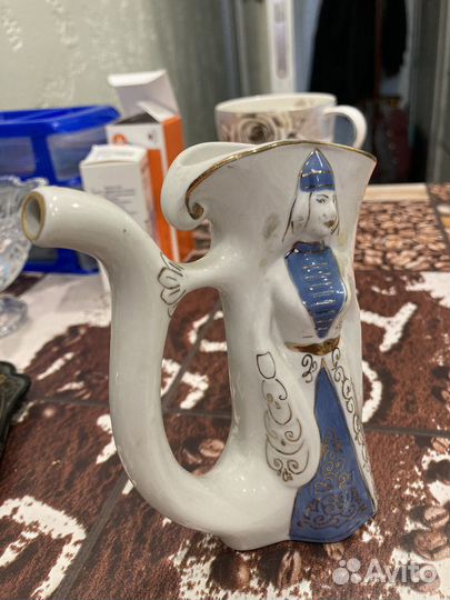 Кружка-поильник для минеральной воды