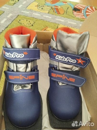 Лыжные ботинки детские 34