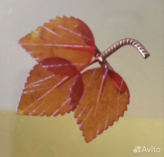 Винтажные броши