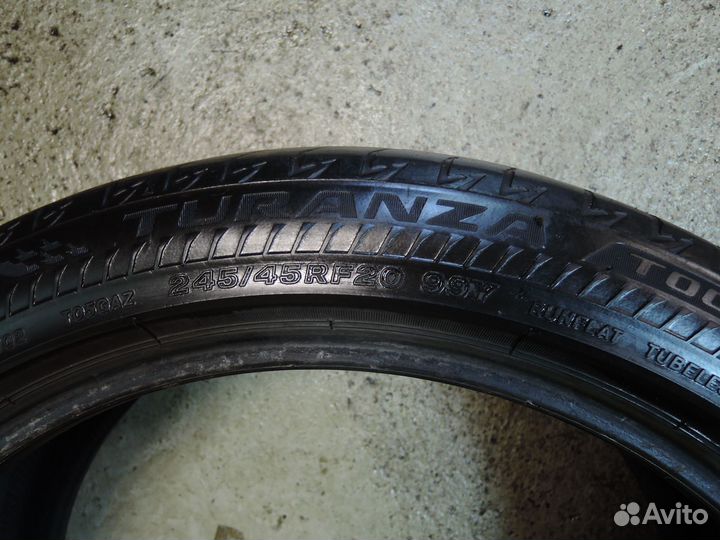 Bridgestone Turanza T005 245/45 R20