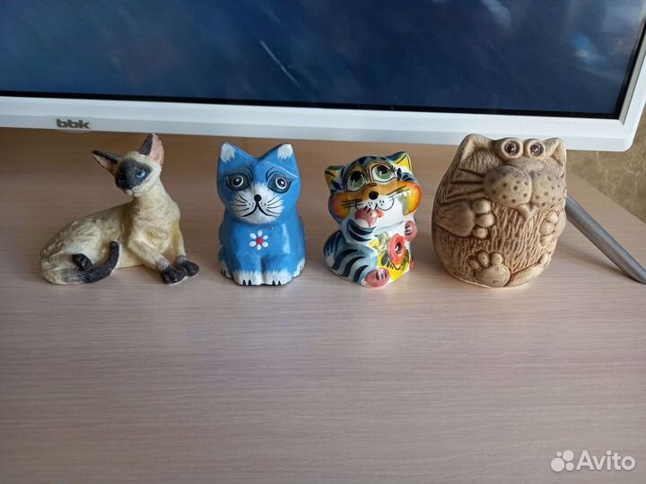 Статуэтки котики