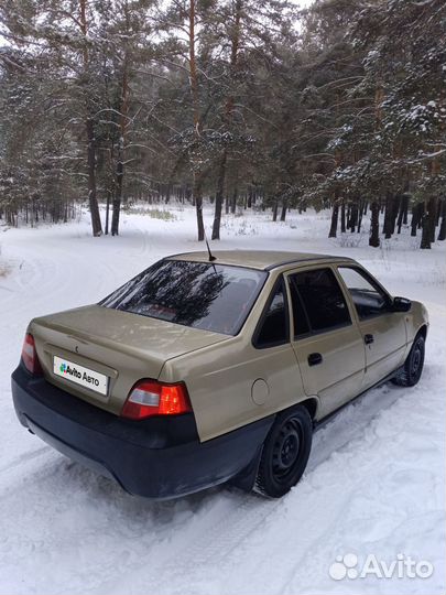 Daewoo Nexia 1.5 МТ, 2011, 200 000 км