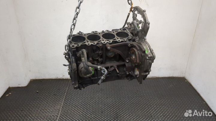 Блок цилиндров Nissan X-Trail (T30), 2004