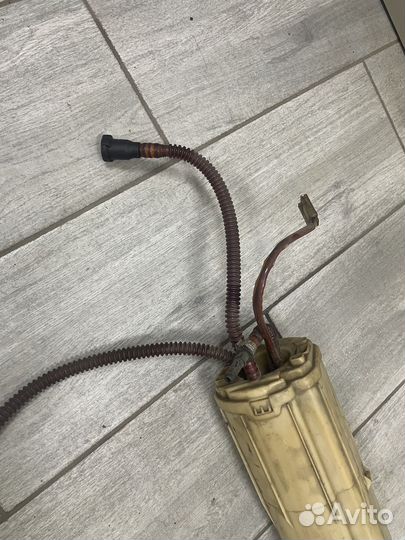 Бензонасос правый Ауди А8 Д3