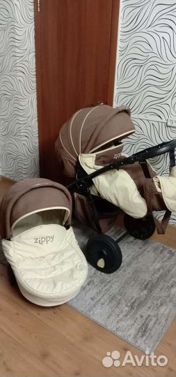 Коляска Zippy 2 в 1