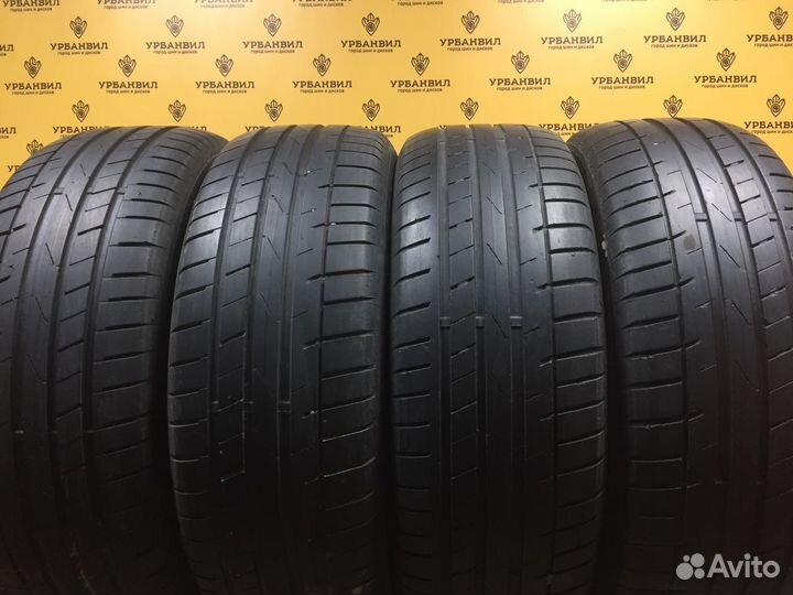 Starmaxx Incurro ST450 215/60 R17 96V