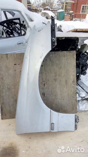 Крыло переднее правое на Опель Омега Б