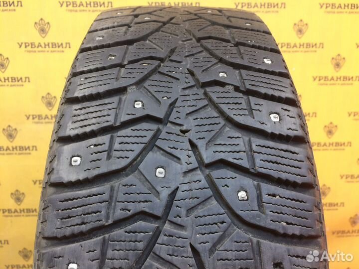 Bridgestone Blizzak Spike-02 185/60 R15 84T