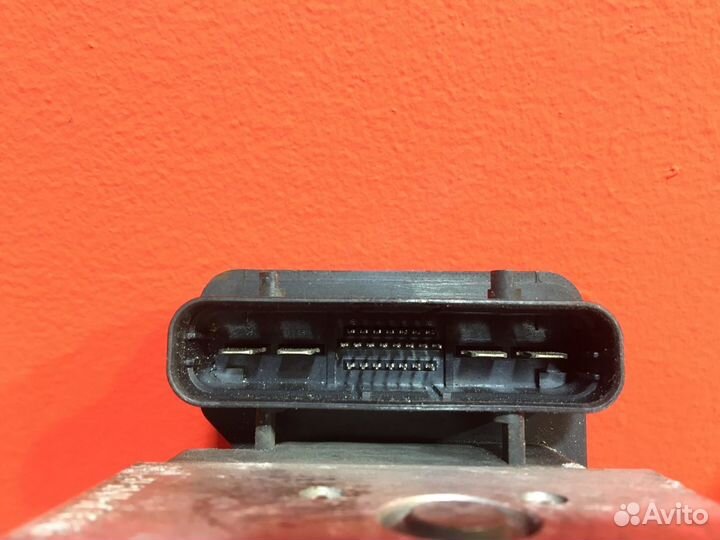 Блок ABS для Kia Sportage G4GC 2.0 dohc (Б/У)