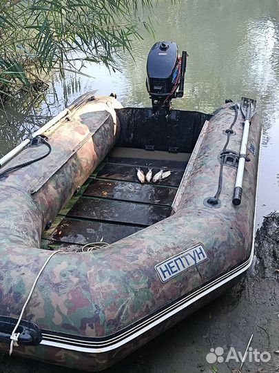 Лодка Мотрор