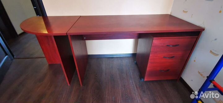 Угловой письменный стол бу