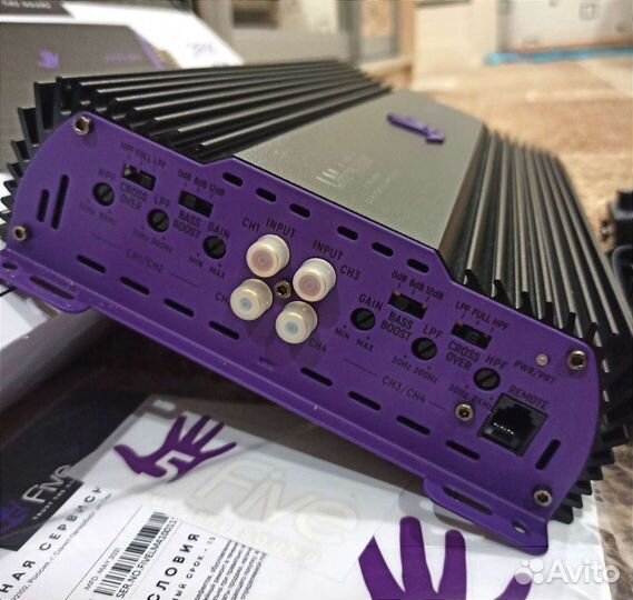 Усилитель 4х-канальный Новый