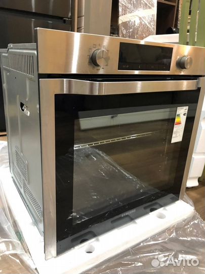 Духовой шкаф