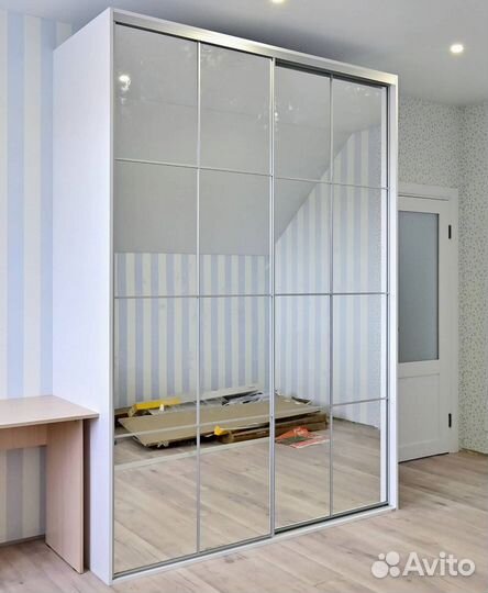 Шкаф купе современный