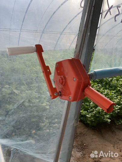 Редуктор ручной (проветривание теплицы)