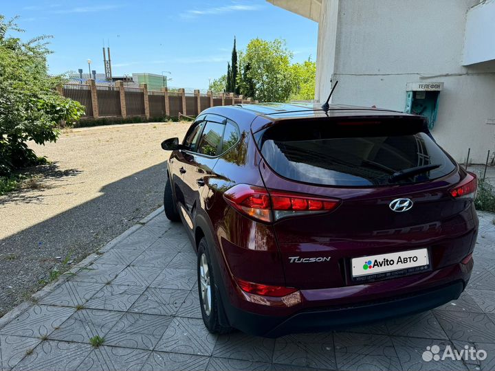 Hyundai Tucson 2.0 AT, 2016, 119 000 км