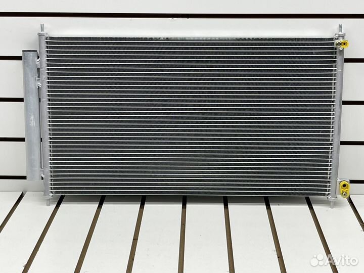 Радиатор кондиционера Honda Civic 9