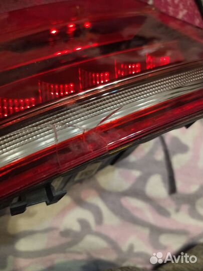 Левый внешний стопарь на Polo оригинал