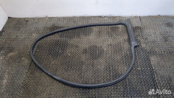 Уплотнитель Porsche Taycan 2019 –, 2020