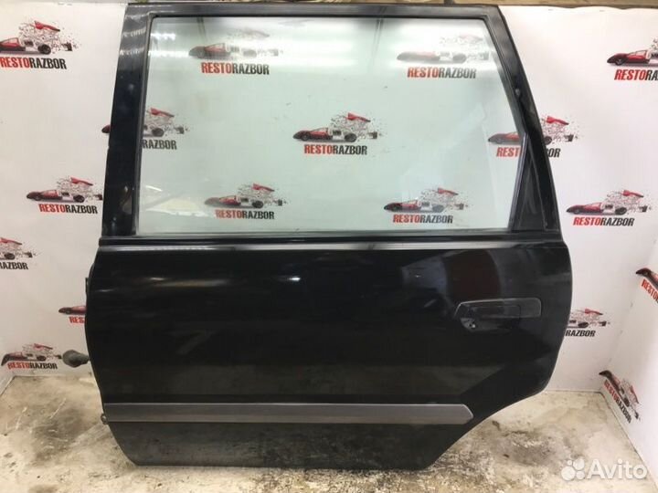 Дверь боковая задняя левая Mitsubishi Space Wagon