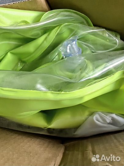 Матрас надувной для плавания