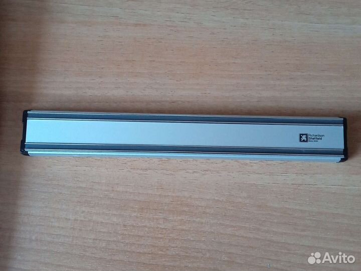 Держатель для ножей магнитный