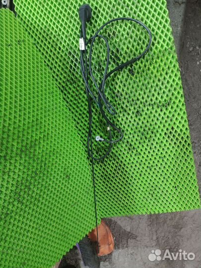 Антенна Renault Symbol 2