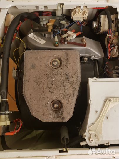 Стиральная машина Indesit WGD1035T на запчасти