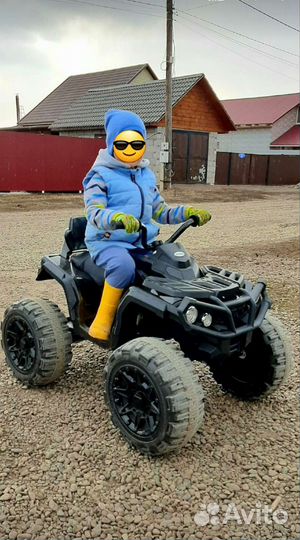 Детский квадроцикл на аккумуляторе