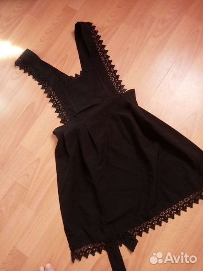 Школьный фартук черный