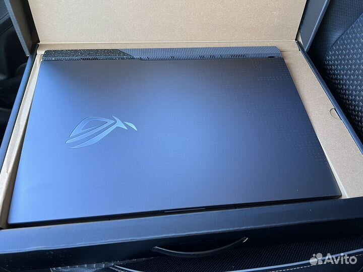 Asus Rog Strix G17 2023/ Ryzen 9–7845HX / RTX 4070