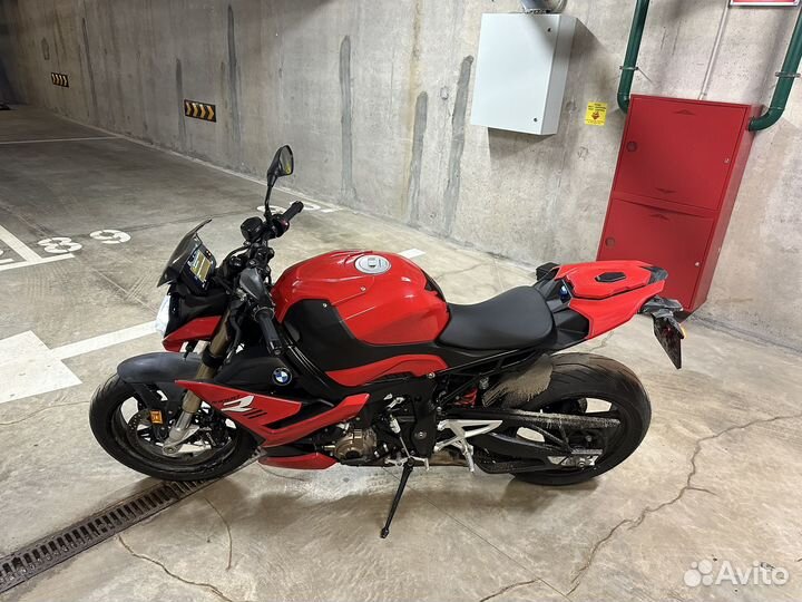 Bmw s1000r