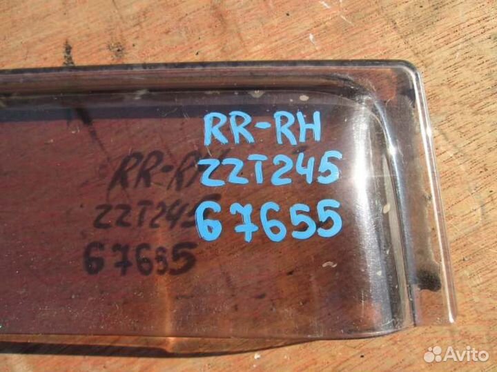 Ветровик задний правый Toyota Allion ZZT245 1ZZ-FE