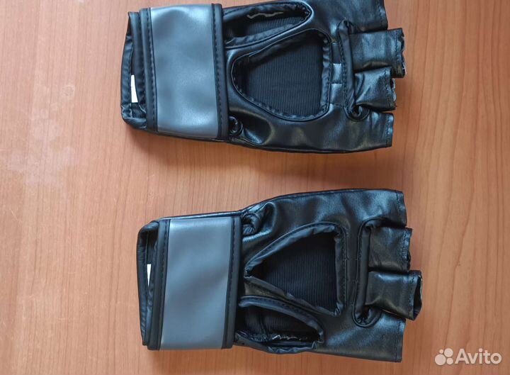 Боксерские перчатки mma