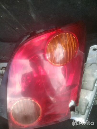 Фонарь toyota ist Mitsubishi Lancer X