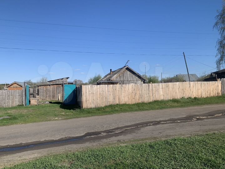 Дача 32 м² на участке 10 сот.