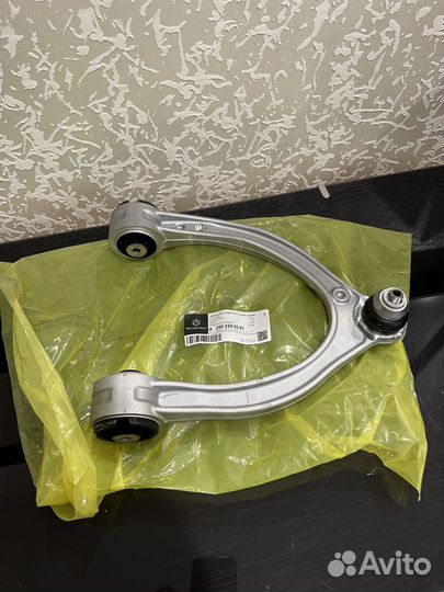 Рычаг передний левый верхний mercedes w205 w213