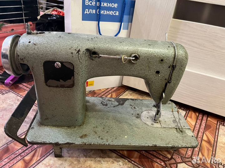 Швейная машина промышленная