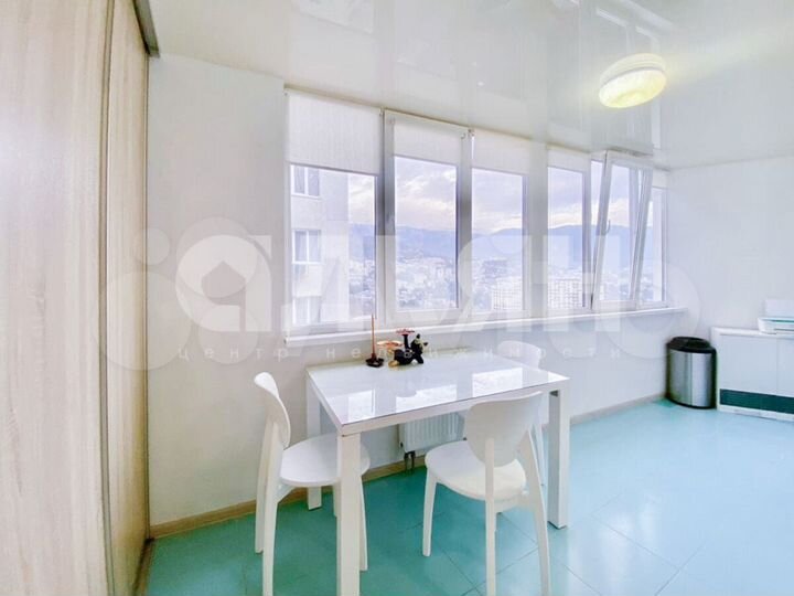 2-к. квартира, 58,6 м², 8/10 эт.