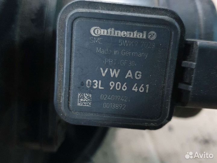 Расходомер воздуха 03L906461 volkswagen polo 6R