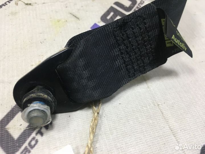 Ремень безопасности задний центральный Фиат Альбеа