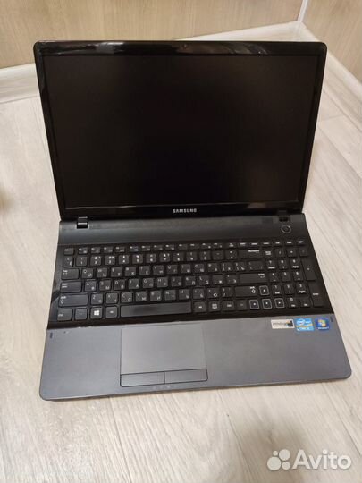 Ноутбук Samsung Core i5/ssd/8gb