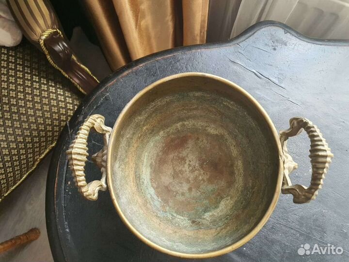 Кашпо ваза бронза