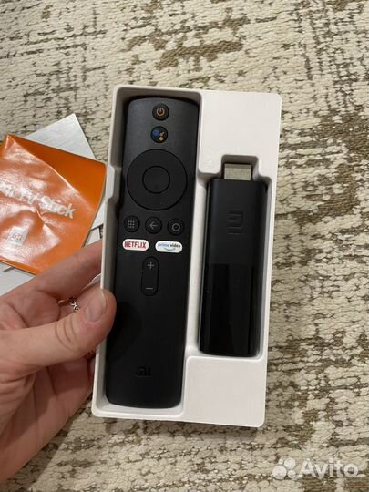 Смарт приставка Xiaomi Mi Tv Stick