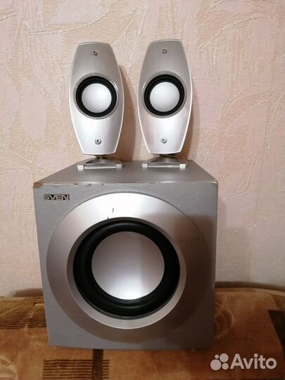 Колонки и сабвуфер Sven