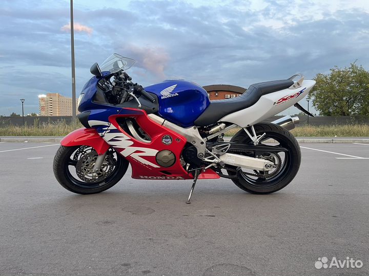 Honda cbr 600f