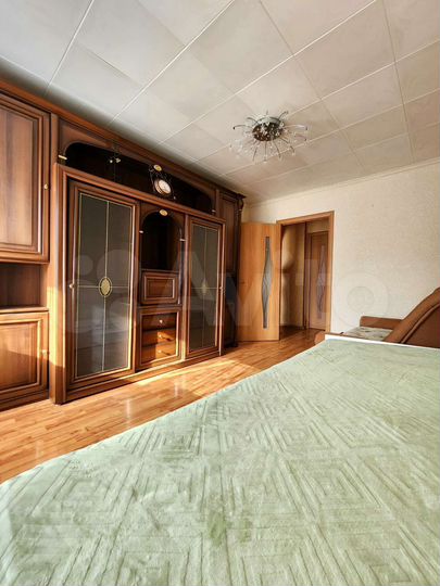 2-к. квартира, 42 м², 3/5 эт.