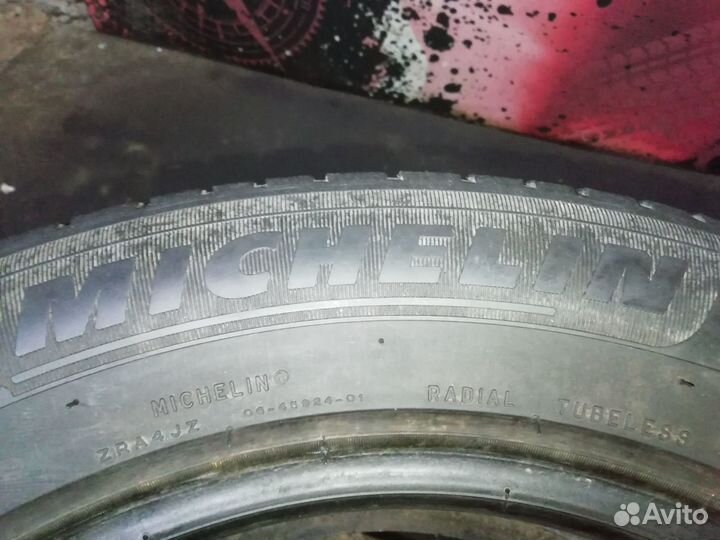 Michelin Primacy 4 215/60 R16
