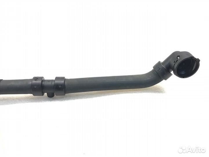 Патрубок системы охлаждения Ford Mondeo седан 2.3